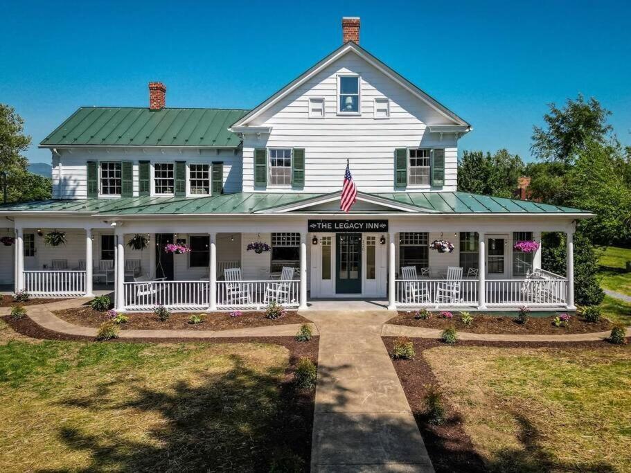 The Legacy Inn Luray Buitenkant foto